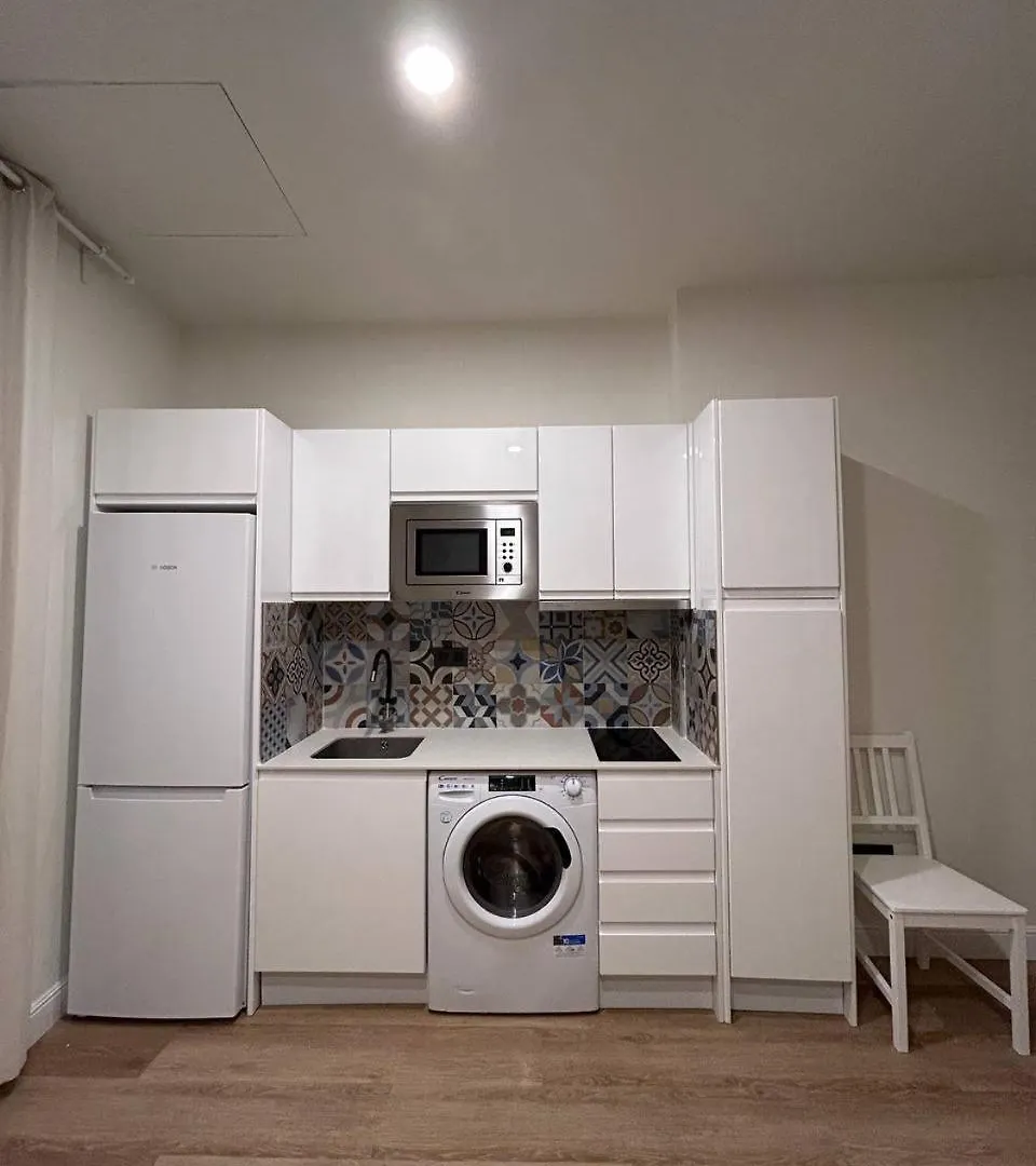 2 Habitaciones Privadas Con 1 Bano Privado, Salon Y Cocina 빌바오